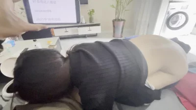 骚逼的婚房我的炮房！！